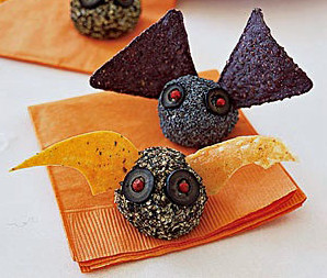 Halloween party food ideas from www.babysavers.com!