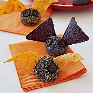 Halloween party food ideas from www.babysavers.com!