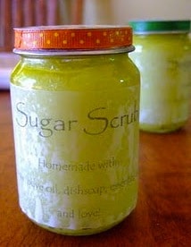 Upcycle Baby Food Jars - DIY Spice Rack * Moms and Crafters