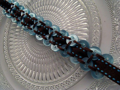 button crafts for kids: bracelet