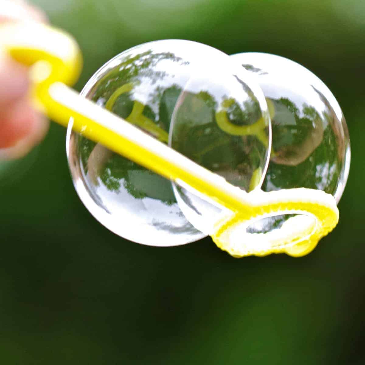 How to Make Homemade Bubble Solution for Kids With Recipe