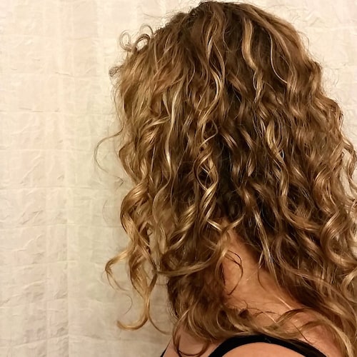 minnesota mom blogger curly hair