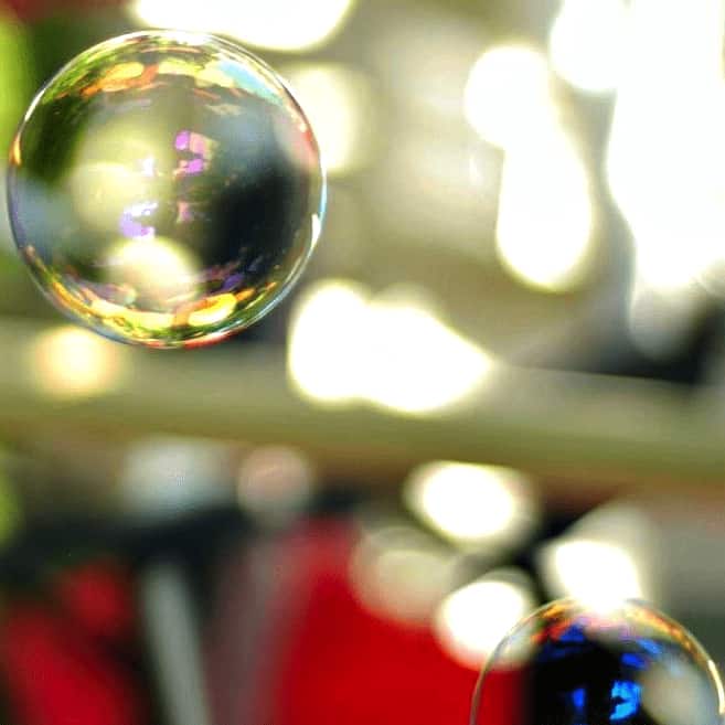 bubble recipe with 2 floating bubbles with blurred background
