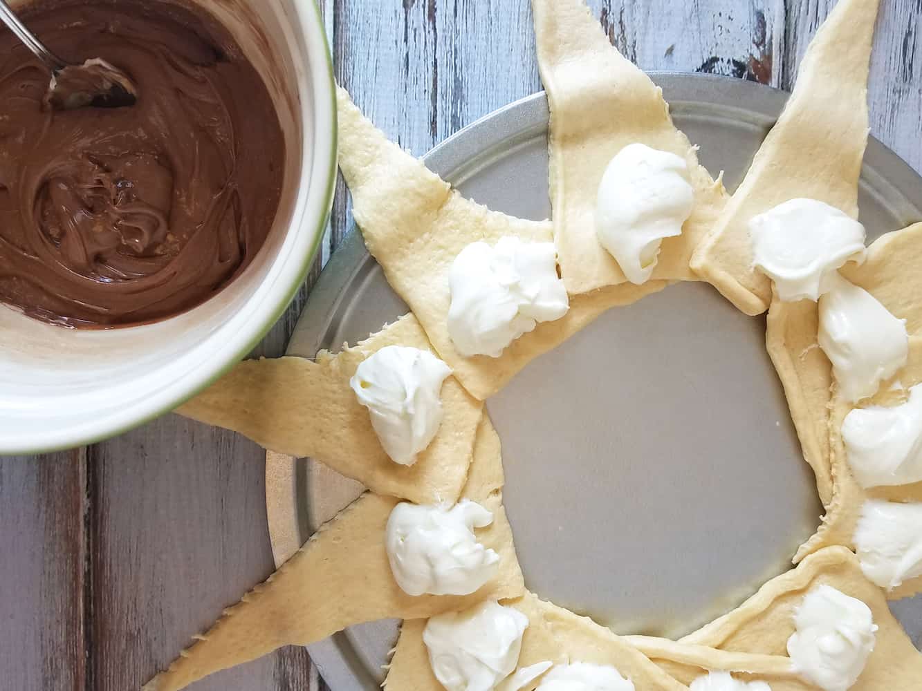 nutella cheesecake crescent ring recipe