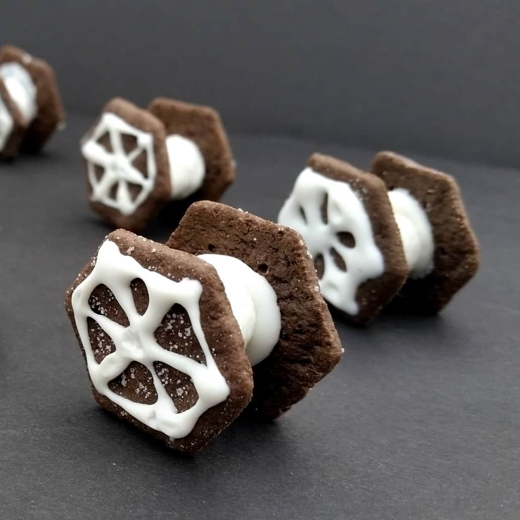 Star Wars party ideas tie fighter cookies