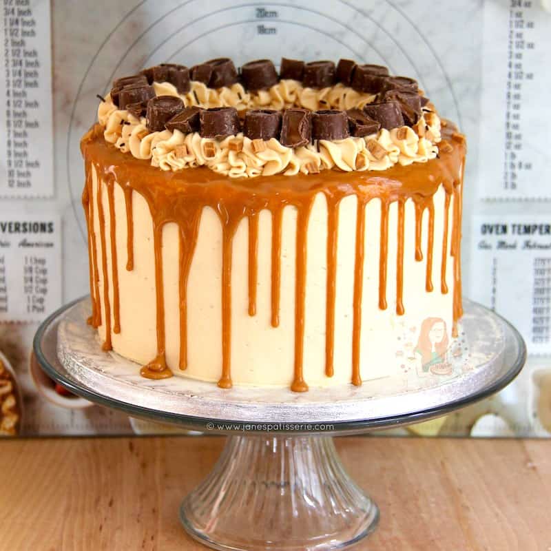 how to make a drip cake with salted caramel