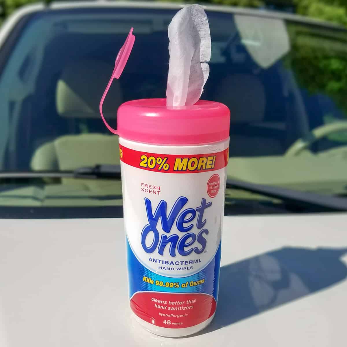 keep kids clean in car on road trip
