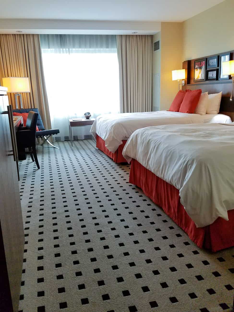 radisson blu mall of america review