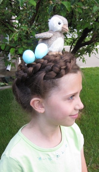 Halloween hairstyles bird nest