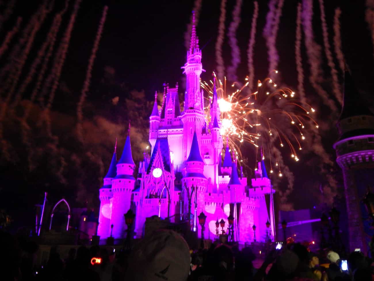 Better pictures of disney world at night