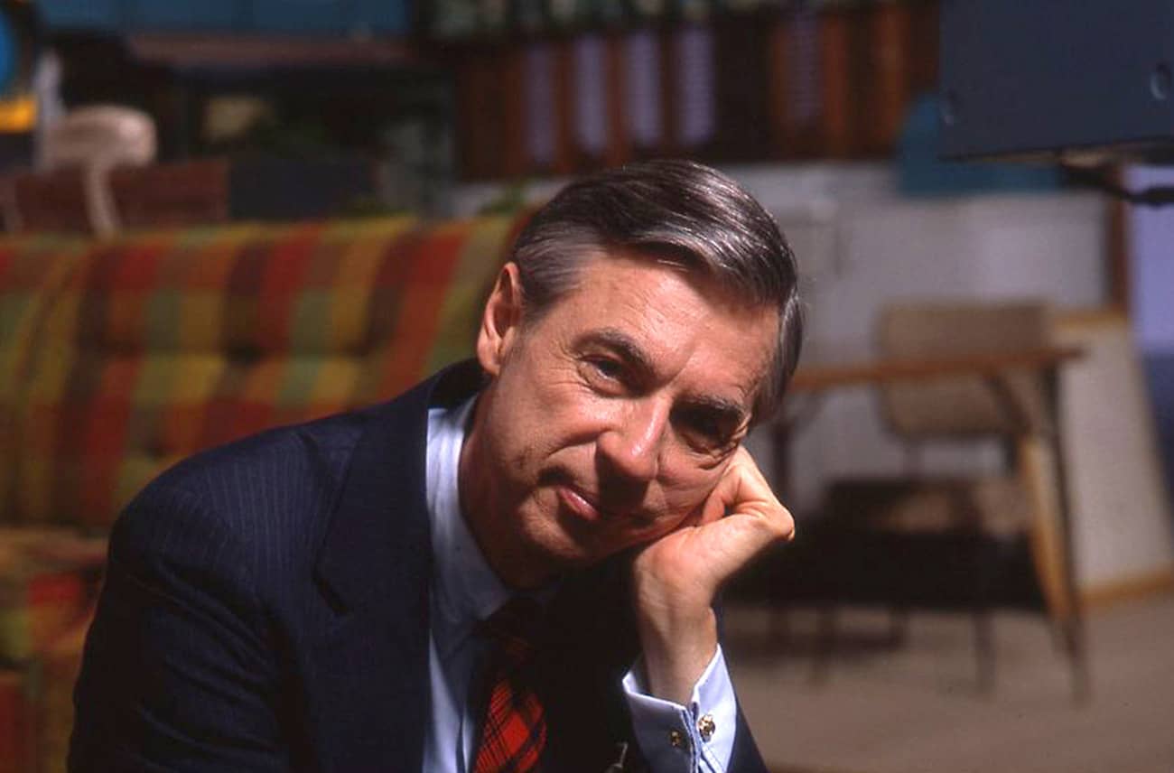 Won't you be my neighbor trailer with fred rogers