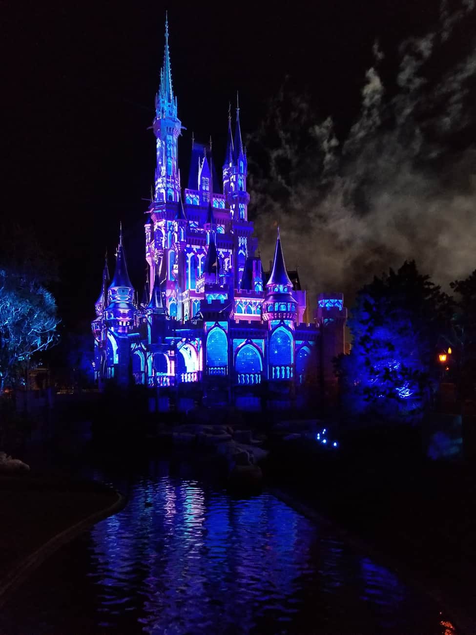 how to take better Disney World pictures at night
