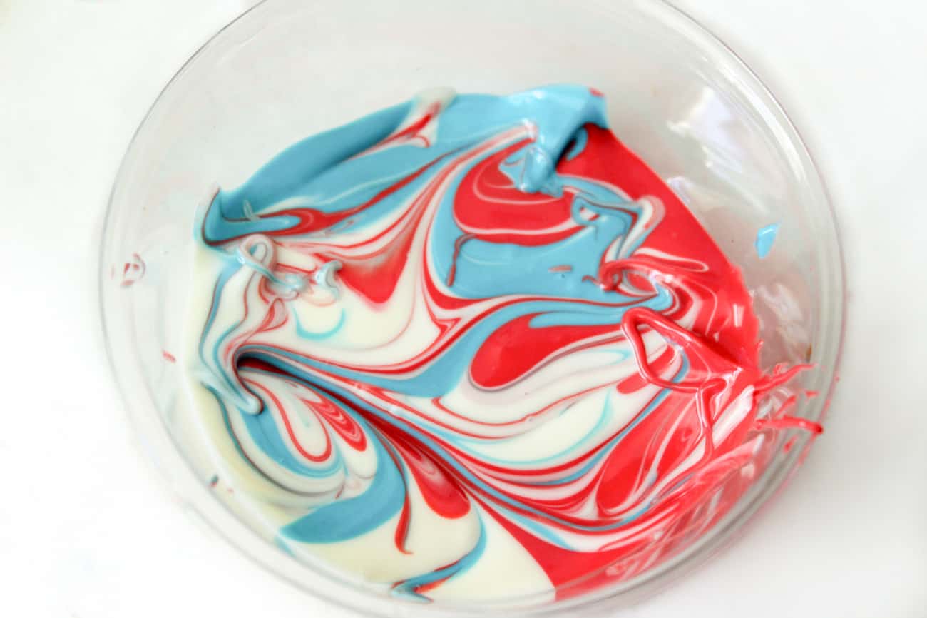 swirled colors for dipped sugar cones