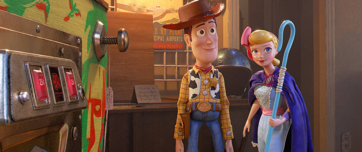 Toy Story 4 parent guide Woody and Bo Peep outside machine