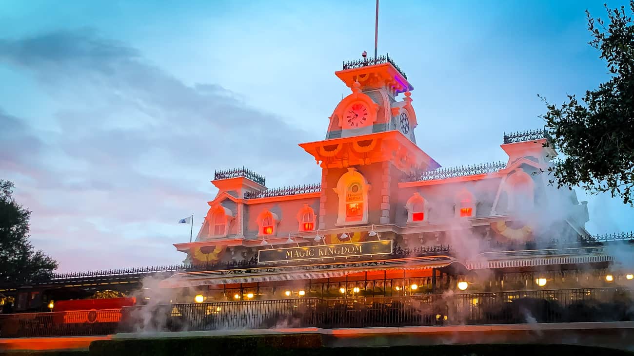 Mickey's Not So Scary Halloween Party station