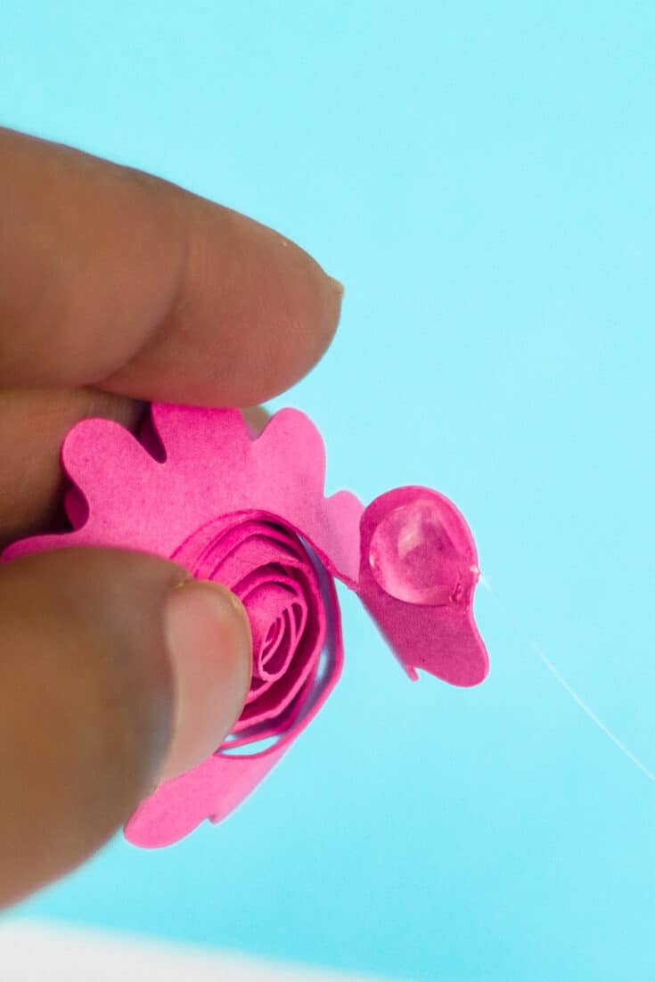 How to Make Cricut Paper Flowers with a FREE Cricut Flower Template