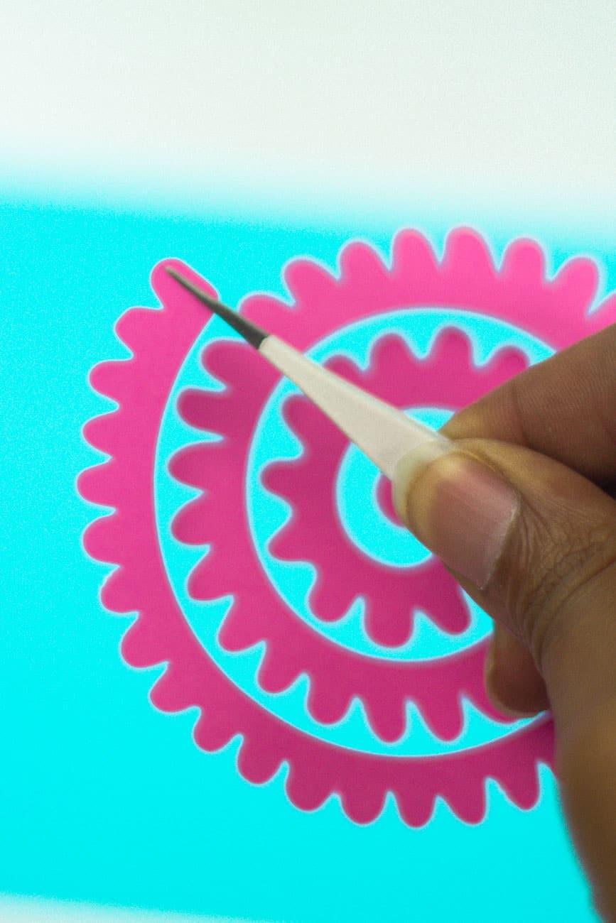 rolling paper flowers with tweezers