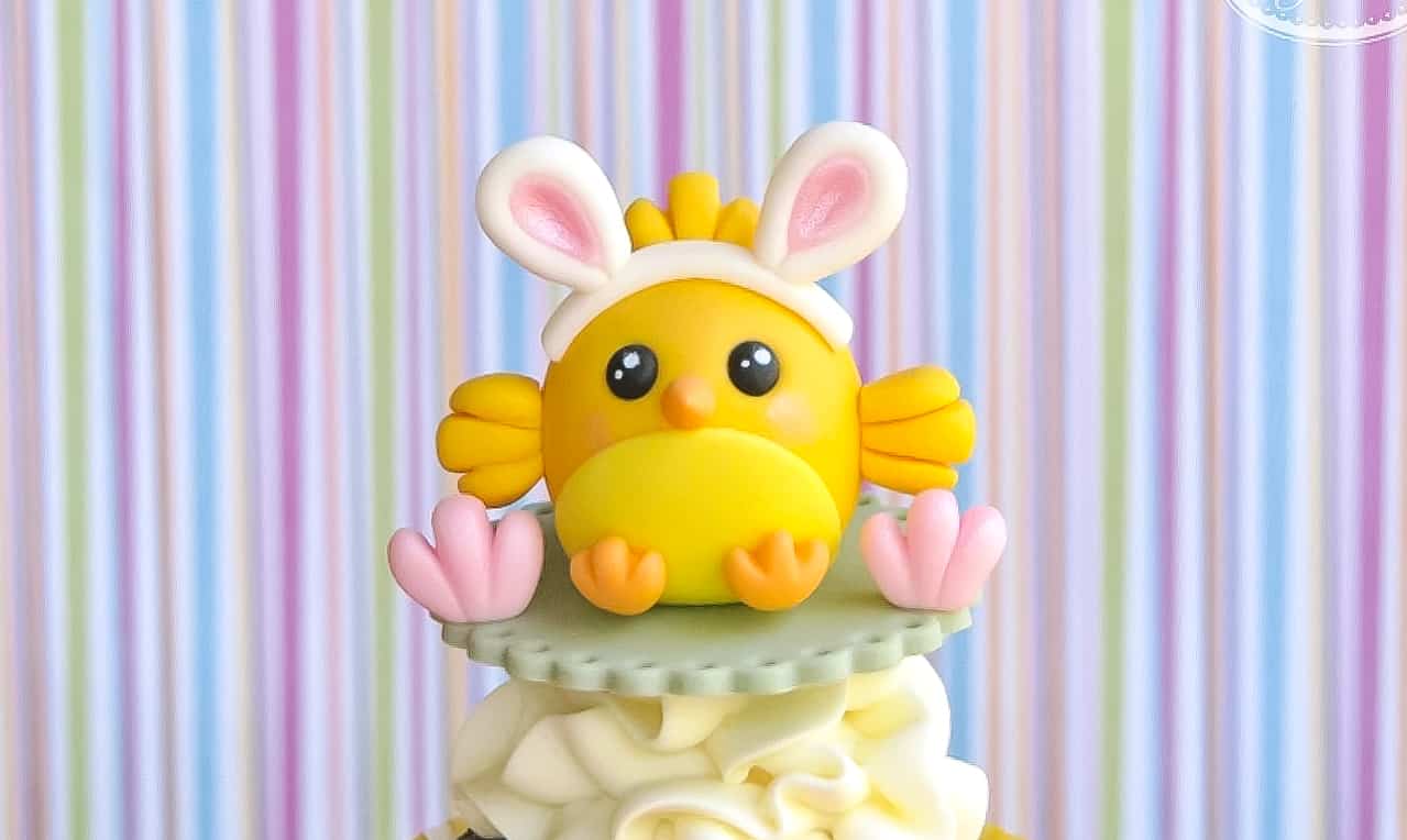 Easter chick cupcake topper