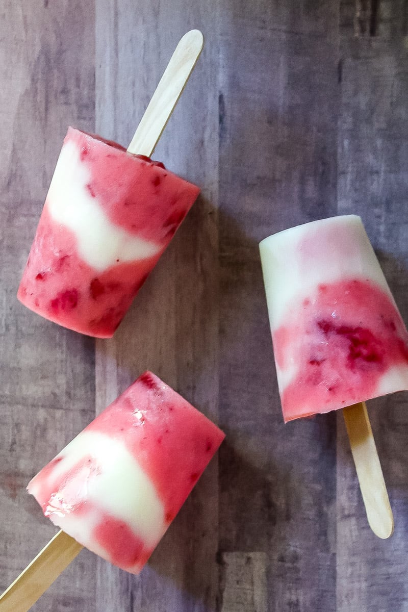 strawberry lemonade popsicles