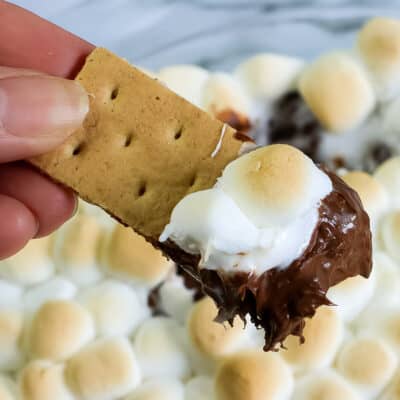 s'mores dip recipe on graham cracker