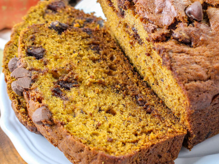 the best chocolate chip pumpkin bread