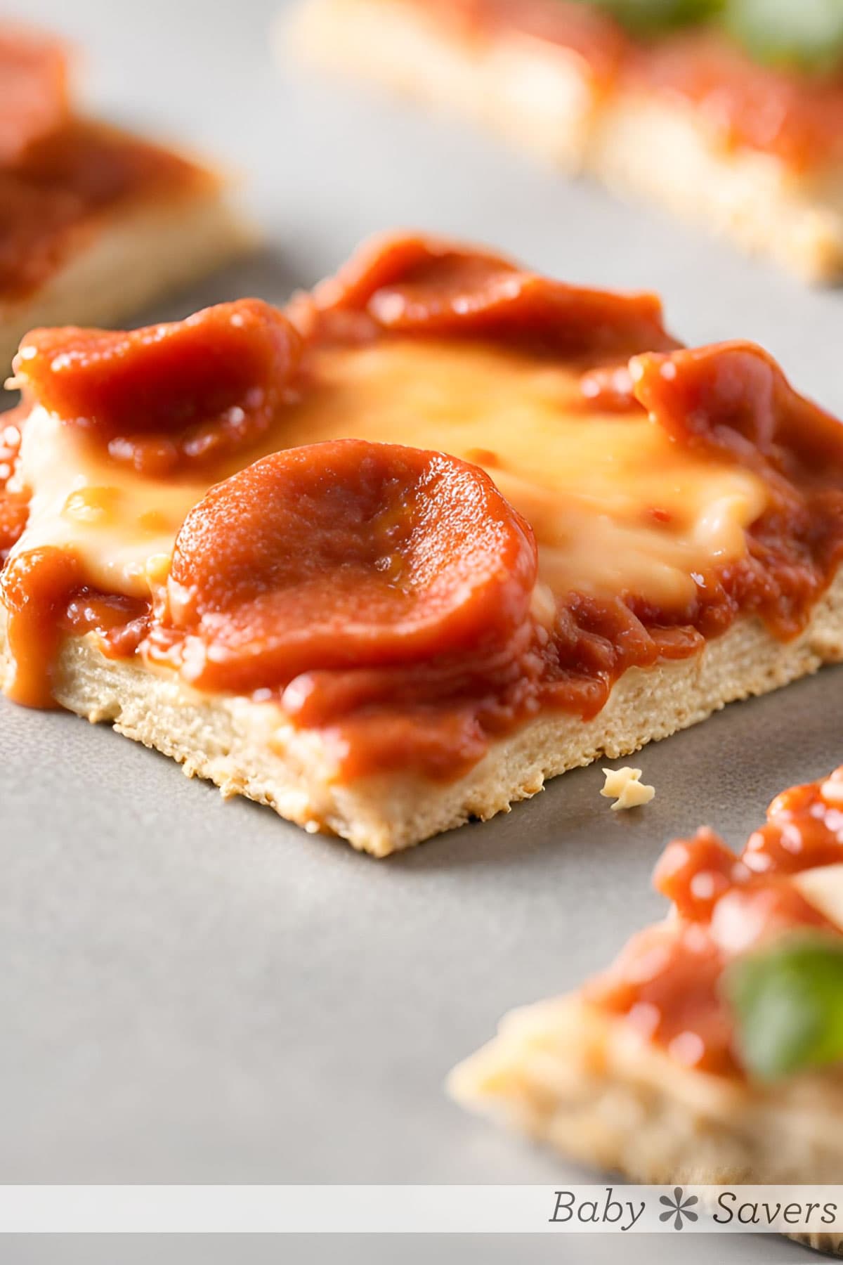 triscuit pizza